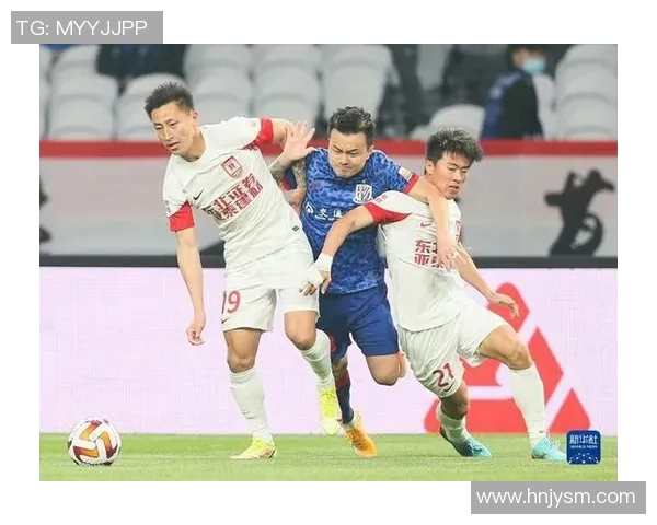 上海申花迎战长春亚泰展现足球激情与团队精神的巅峰对决